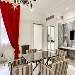 Avenue Des Champs Elysées - Studio Ks Appartamento