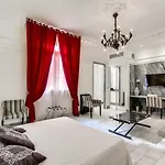 Avenue Des Champs Elysées - Studio Ks