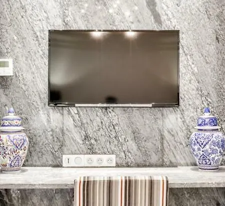 Avenue Des Champs Elysees - Studio Ks Apartment *