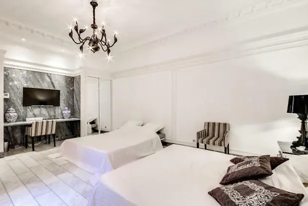 Avenue Des Champs Elysees - Studio Ks باريس