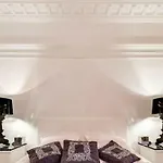 Avenue Des Champs Elysees - Studio Ks Διαμέρισμα Παρίσι