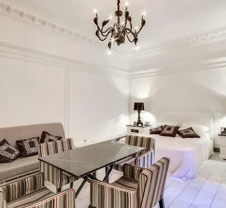 Апартаменты Avenue Des Champs Elysees - Studio Ks *